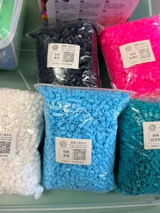 Bundle of Perla beads lot over thousands high quality beads - Picture 4 of 5